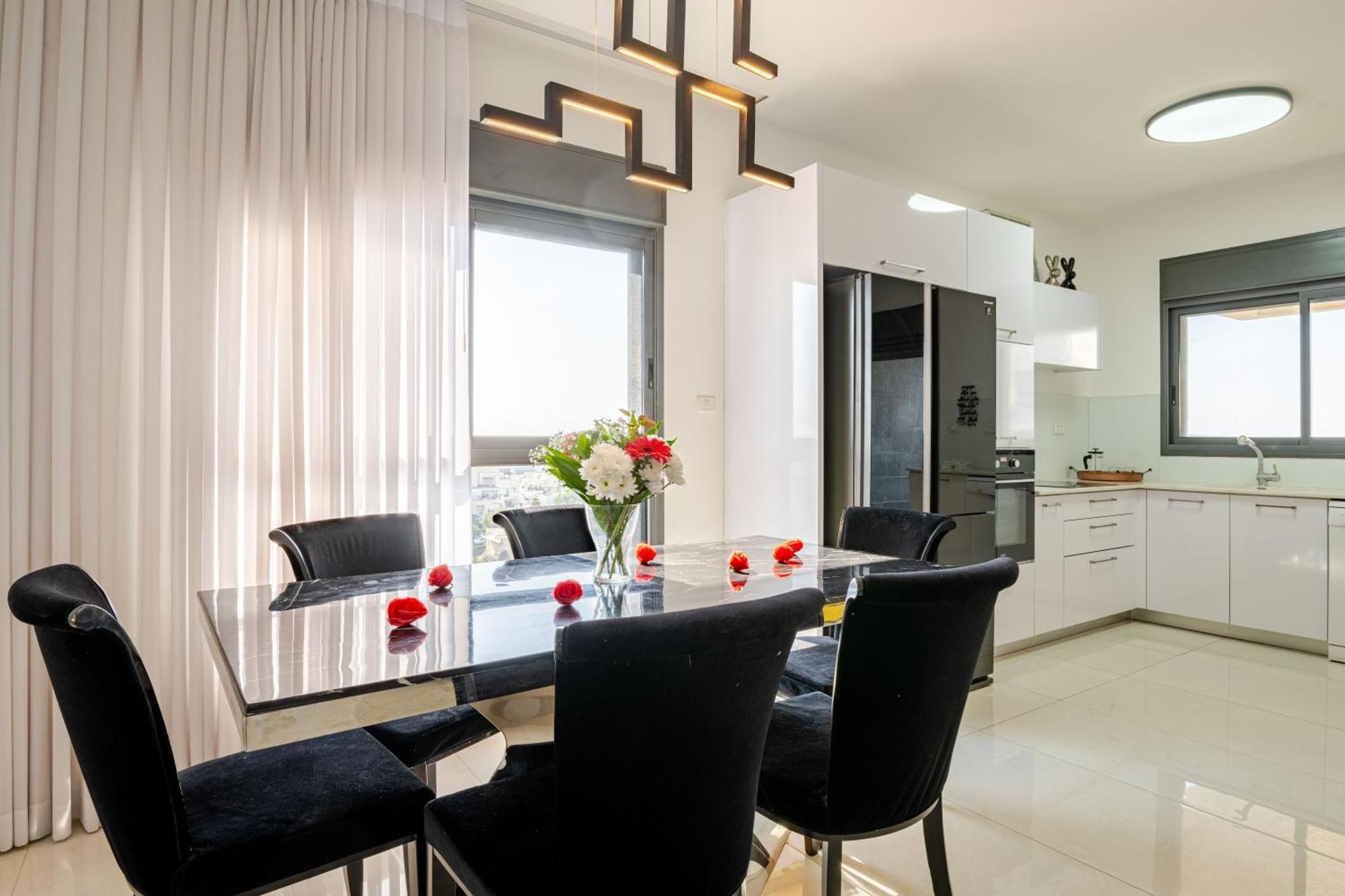Balfour Sea View City Center Naharija Exterior foto
