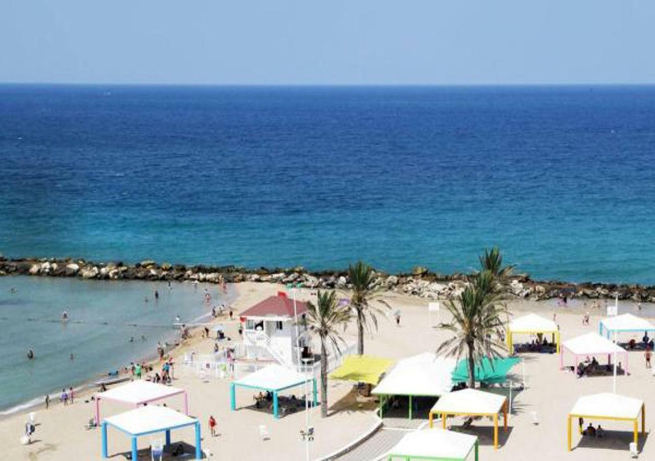Balfour Sea View City Center Naharija Exterior foto